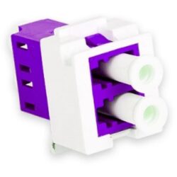 Détails visibles de Adaptateur fibre optique duplex LC multimode violet pour Connecteurs fibre optique