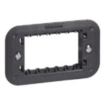 BTICINO - Living Now support à vis 3 modules avec coque de protection - K4703