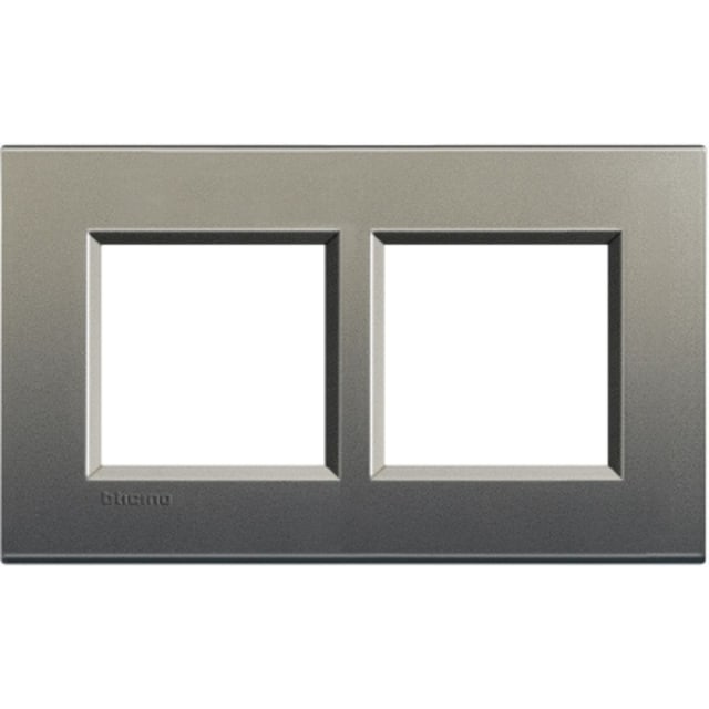 BTICINO - LivingLight - Plaque rectangulaire 2x2 modules 57mm avenue - LNA4832M2AE BTICINO - LivingLight - Plaque rectangulaire 2x2 modules 57mm avenue - LNA4832M2AE