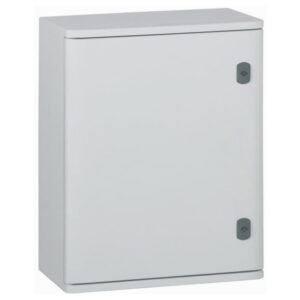 Coffret étanche polyester 610x400x257 IP66, configuration visible