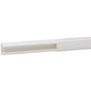 Détails visibles de Moulure 20 x 12,5 mm blanc 2,1 m avec couvercle pour Goulottes