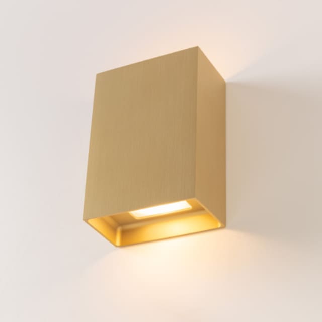MODULAR - Sulfer Wall Up/Down 2x LED 2700K Trailing Edge DI Champagne Brushed - 13270015 MODULAR - Sulfer Wall Up/Down 2x LED 2700K Trailing Edge DI Champagne Brushed - 13270015