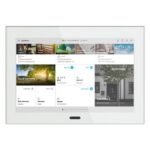 Écran tactile domotique SmartTouch 10 blanc inox, montage encastré, vue complémentaire 3