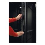 Kit de finition pour baie NetShelter SX, vue complémentaire 4