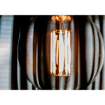 Ampoule G125 E27 8,3W 2200K dimmable, finition blanc, vue complémentaire 2