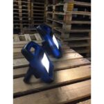 Projecteur LED portable rechargeable 20W IP44 bleu, configuration visible, vue complémentaire 2