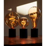 Ampoule LED filament spirale XL E27 dorée dimmable, configuration visible, vue complémentaire 4