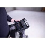 Projecteur LED portable multi-batterie 4500 lm IP65, configuration visible, vue complémentaire 8