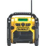 Radio de chantier FM DAB+ 12V 18V XR avec chargeur, configuration visible, vue complémentaire 2