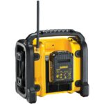 Radio de chantier FM AM AUX 230V XR, finition jaune, vue complémentaire 4
