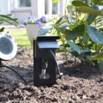 Poteau de jardin avec presse-étoupe noir, en métal, vue complémentaire 1