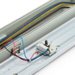 Réglette étanche LED 150 cm IP65 53 W 4000 K, configuration visible, vue complémentaire 2