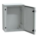 Boîtier mural polyester IP66 647x436x250 mm, configuration visible, vue complémentaire 4