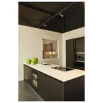 Spot LED sur rail 3 allumages noir 11W 3000K, dimensions Ø 5,5 x 14 x 12,5 cm, vue complémentaire 2