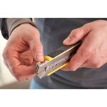 Cutter FatMax 18 mm à lame sécable, finition Jaune / noir, vue complémentaire 7