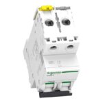 Disjoncteur miniature bipolaire 32A courbe C A9F79232 – Image 3