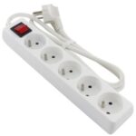 Multiprise 5 prises 1,5 m avec interrupteur blanc, surface mat, vue complémentaire 2