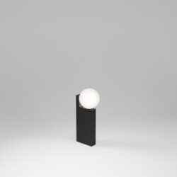 Borne lumineuse extérieure 29615 9308 B en finition noir, vue principale