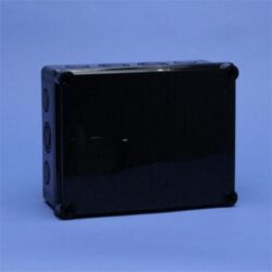 Détails visibles de Boîte de dérivation étanche bornes à 2 écrous 4X25 mm² 500V noire pour Boîtes de dérivation étanches