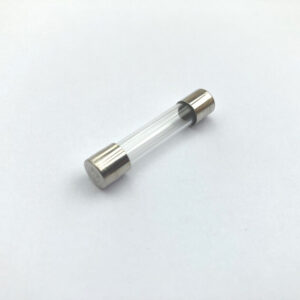Fusible 60V 5A 6,32 mm, forme et finition du produit visibles